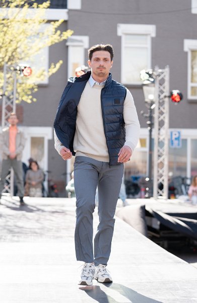 Modeshow 374_.jpg